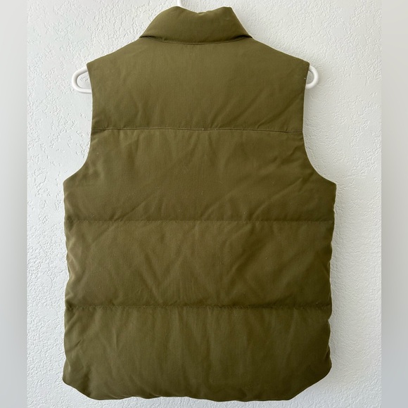 Patagonia bivy down vest. Womens Medium - Picture 2 of 5